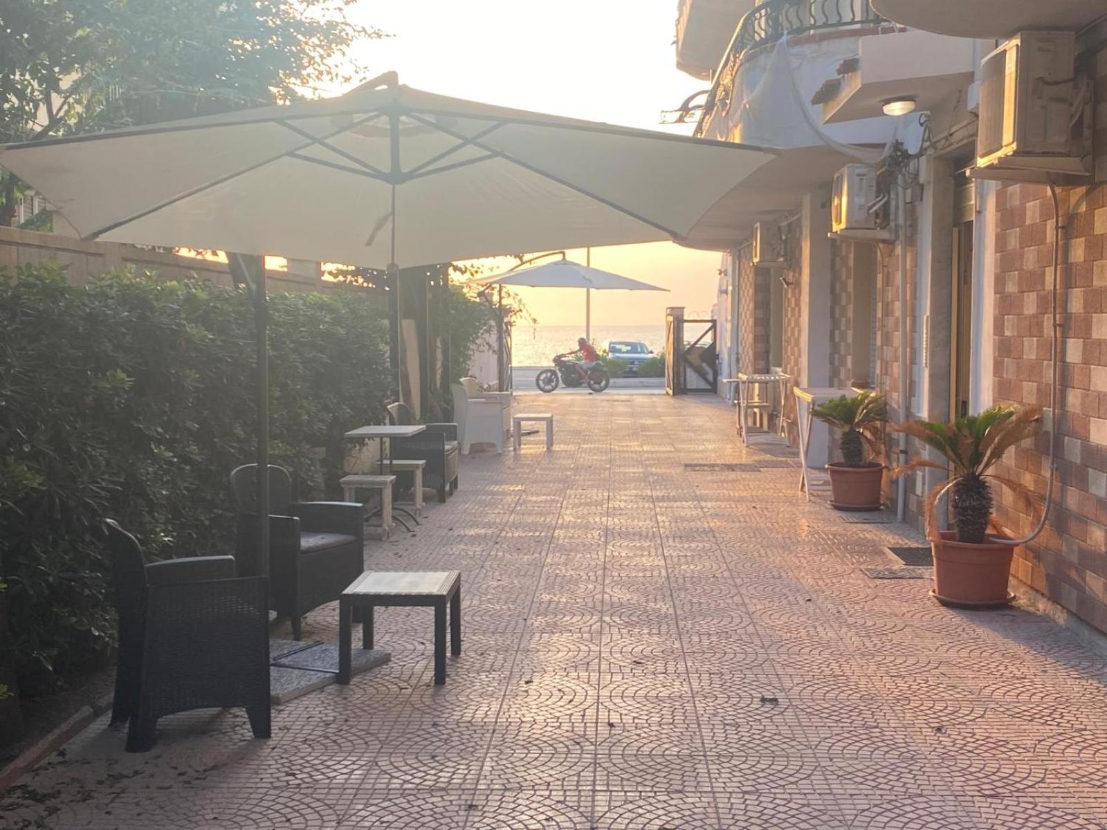 Vista Eolie Milazzo- Apartments ภายนอก รูปภาพ