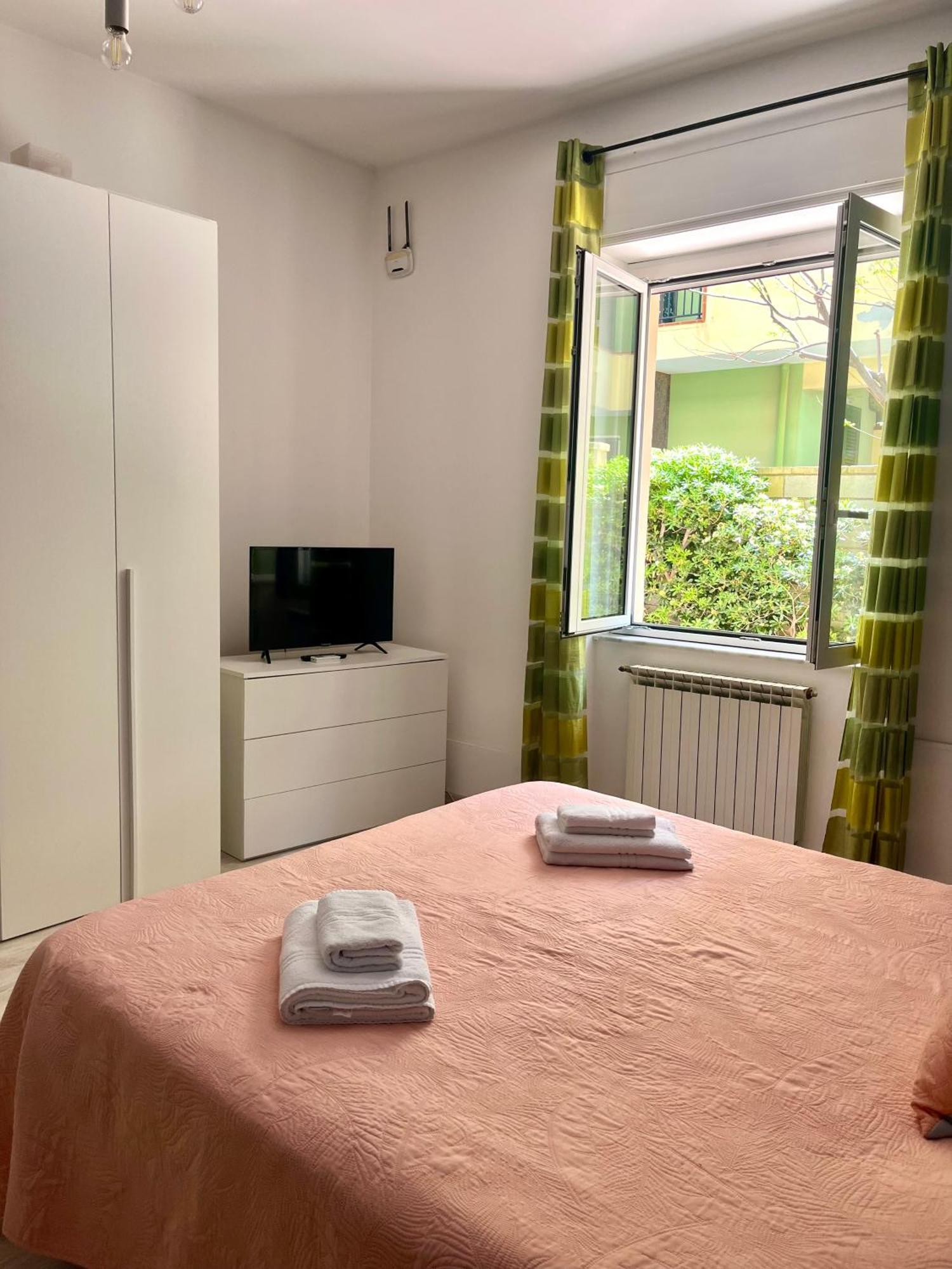 Vista Eolie Milazzo- Apartments ภายนอก รูปภาพ